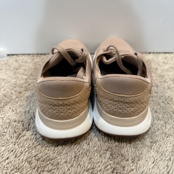 Kizik Lima Shoes Mens Size 5.5 Beige Hands Free Slip On Mesh Walking Sneakers - Picture 4 of 8